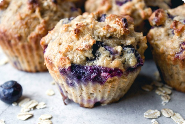 Blueberry Oatmeal Power Muffins! – Andrea Williams